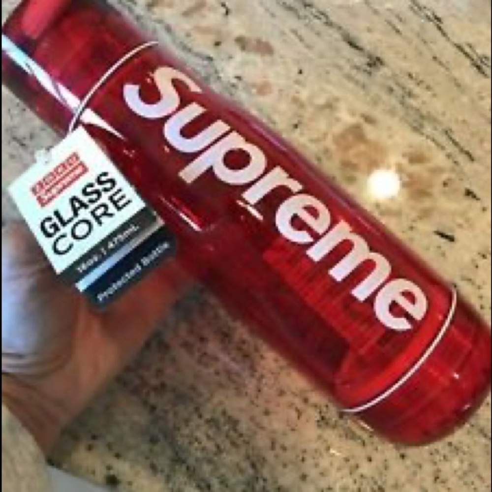 Supreme Zoku Water Bottle